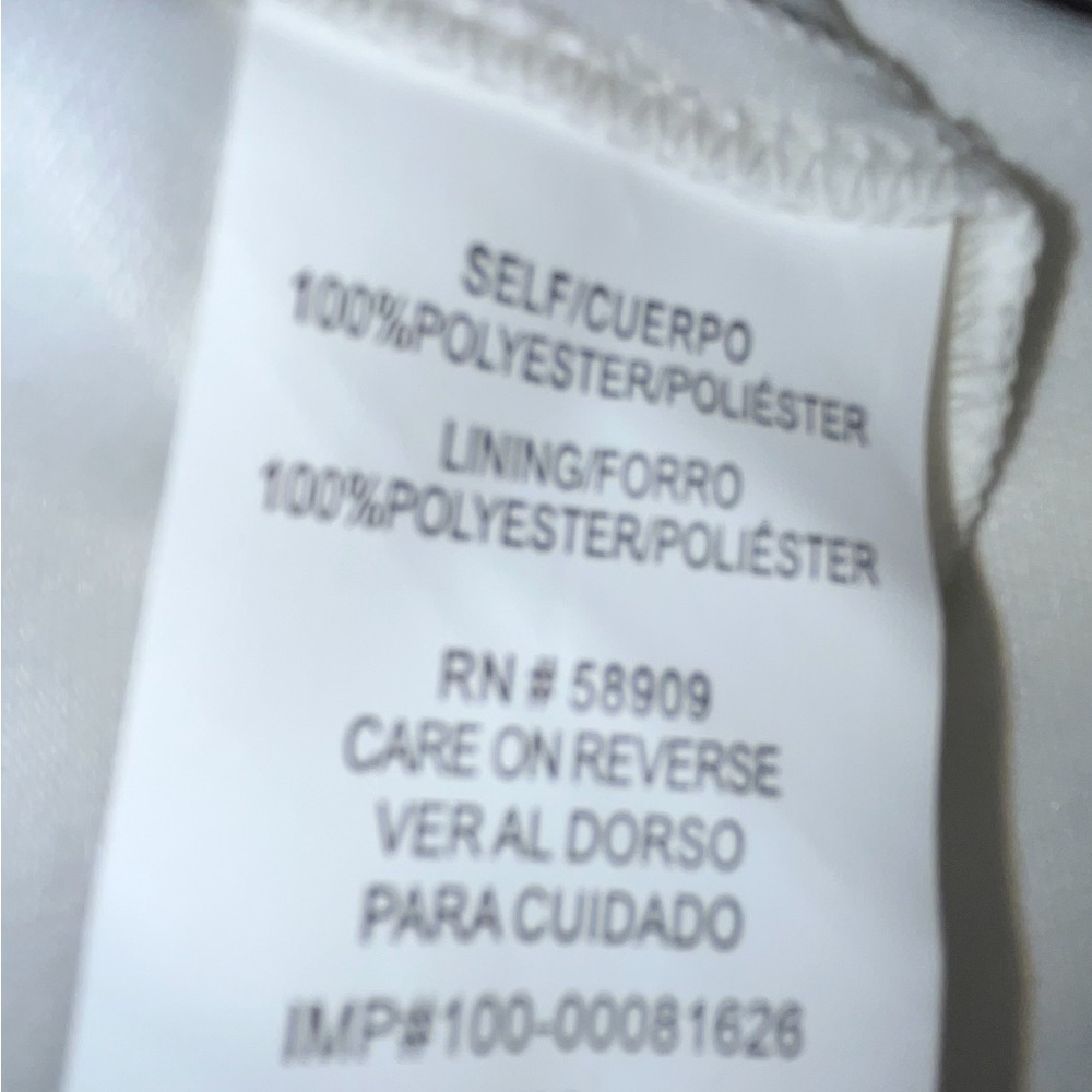 Girls (Size 16) Elegant Cream (off-white) Eyelet Dress with Full Slip Lining - Picture 4 of 12